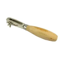 3752